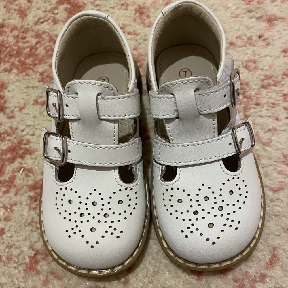 L’Amour Mary Janes